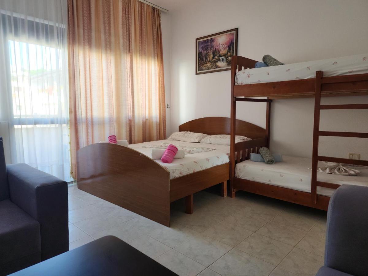 Hotel Maren Durrës Rum bild